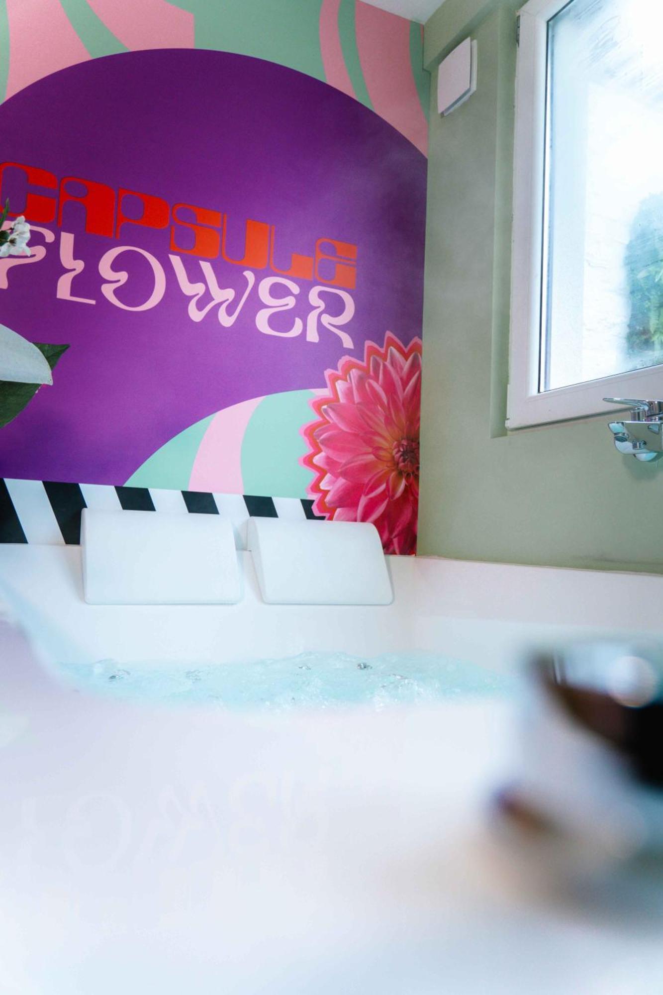 Capsule Flower - Balneo - Cinema - Billard - Nintendo Switch - Mons Centre Exteriér fotografie